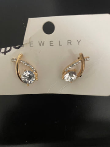 Diamond gold stud
