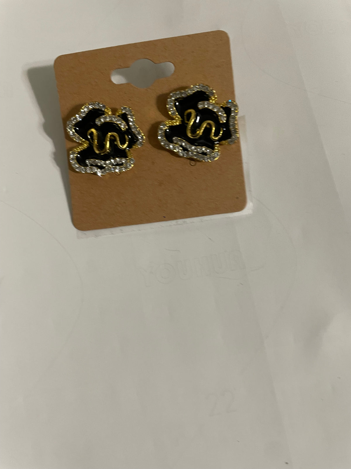 Black /gold diamond earring